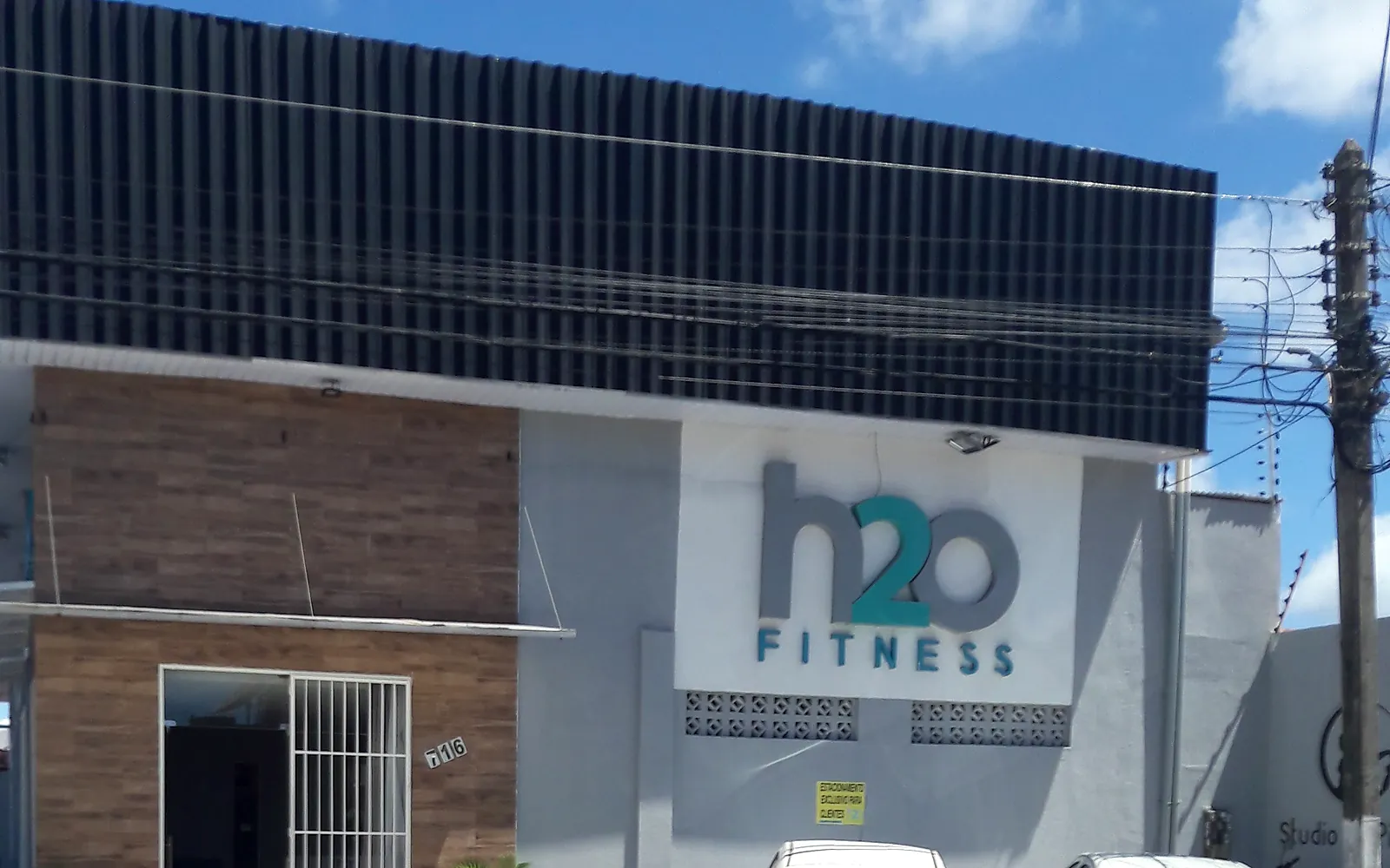 Fachada da H2O Fitness na Rua Mato Grosso, 716, em Aracaju